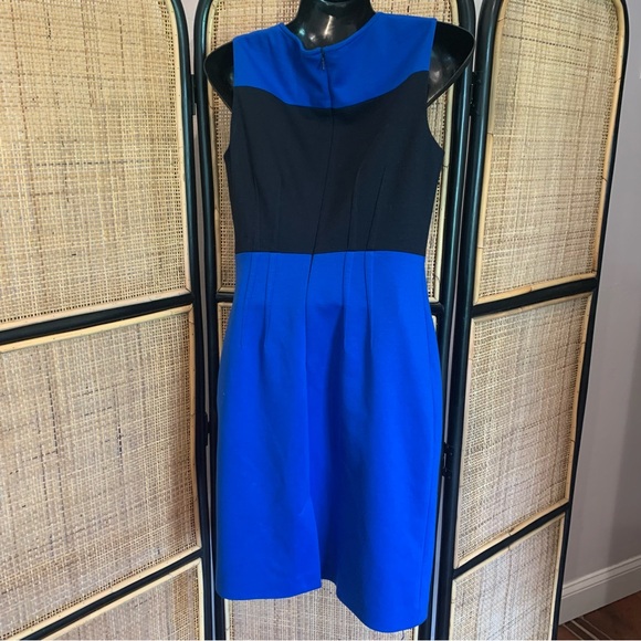 Tahari Dress Women's Medium knee length sleeveless Colorblock - Picture 3 of 8